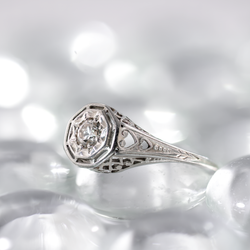 Beleais Diamond Ring with Heart Motif