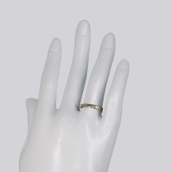 Circa Edwardian 1920's Belais Wedding band 