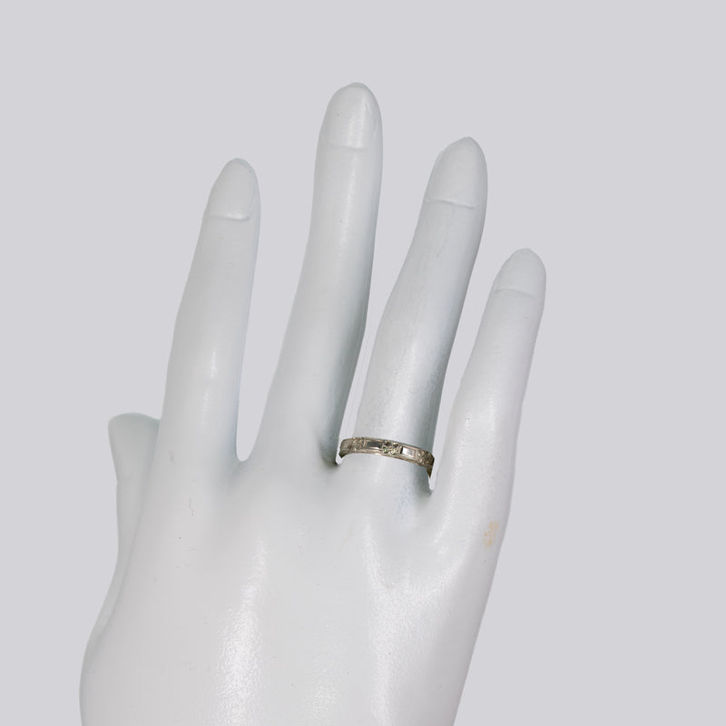 Circa Edwardian 1920's Belais Wedding band 