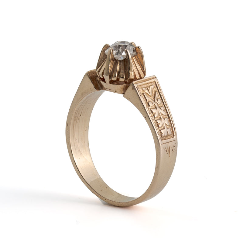 Engraved_14k_Gold_Victorian_Ring