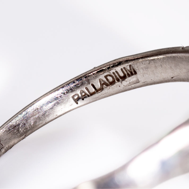Inside band PALLADIUM stamped hallmark detail on vintage 1940s Retro ring