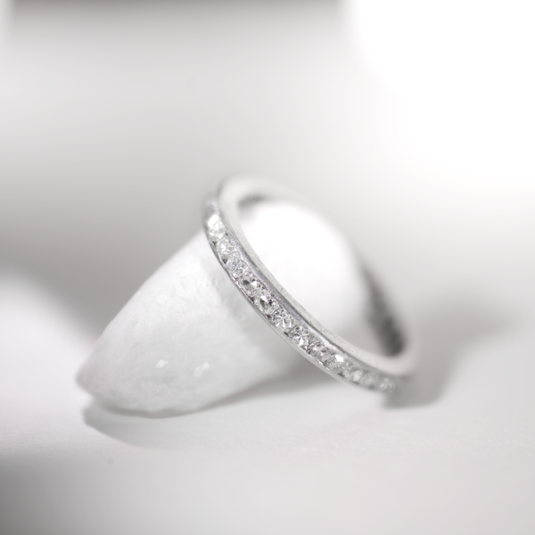 Vintage Platinum Diamond Band