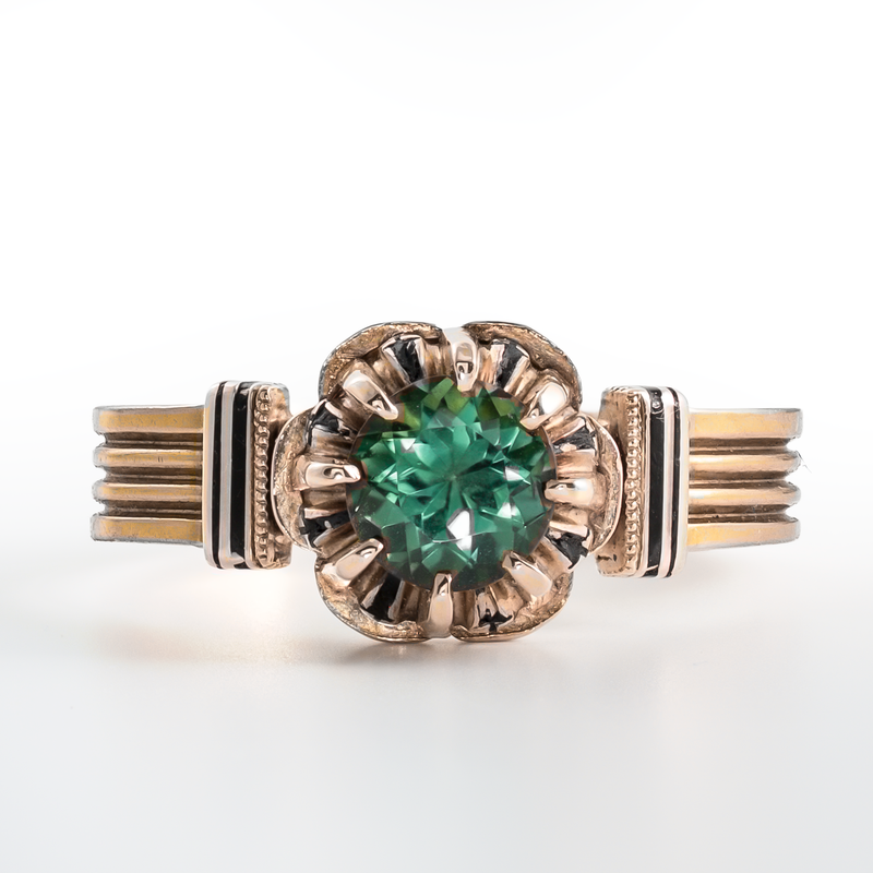 Late Victorian / Edwardian 18K Gold Green Tourmaline Ring
