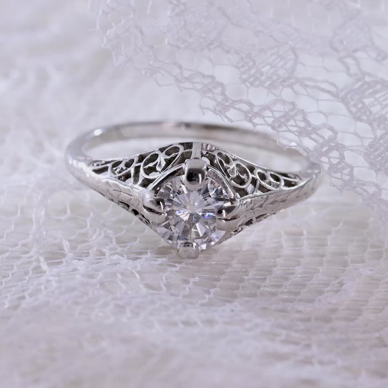 video of art deco .7 diamond transitional cut